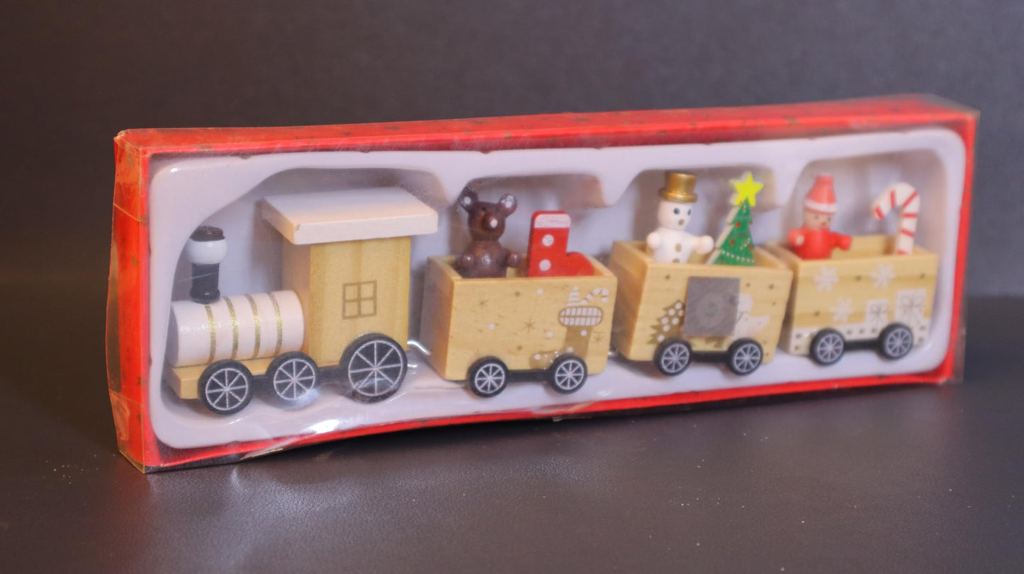 Wooden Christmas Train Decoration Set, Holiday Locomotive with Festive Characters, Red and White, 5-Car Design with Snowflakes and Christmas Tree Ornaments